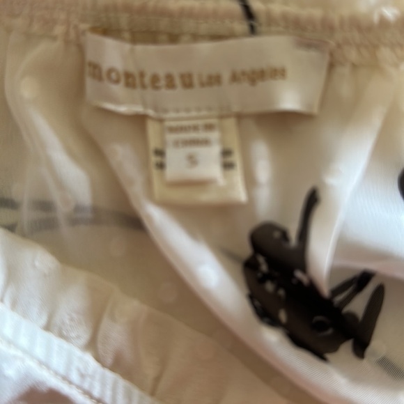NWOT! Monteau Los Angeles Cream and Black Floral Blouse - Picture 4 of 5